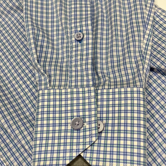Twillory Performance Men’s Button Down Shirt - Picture 3 of 6